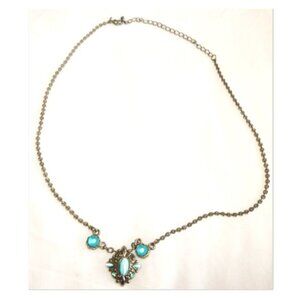 BEAUTIFUL SILVERPLATED & BLUE STONES NECKLACE WITH PENDANT
